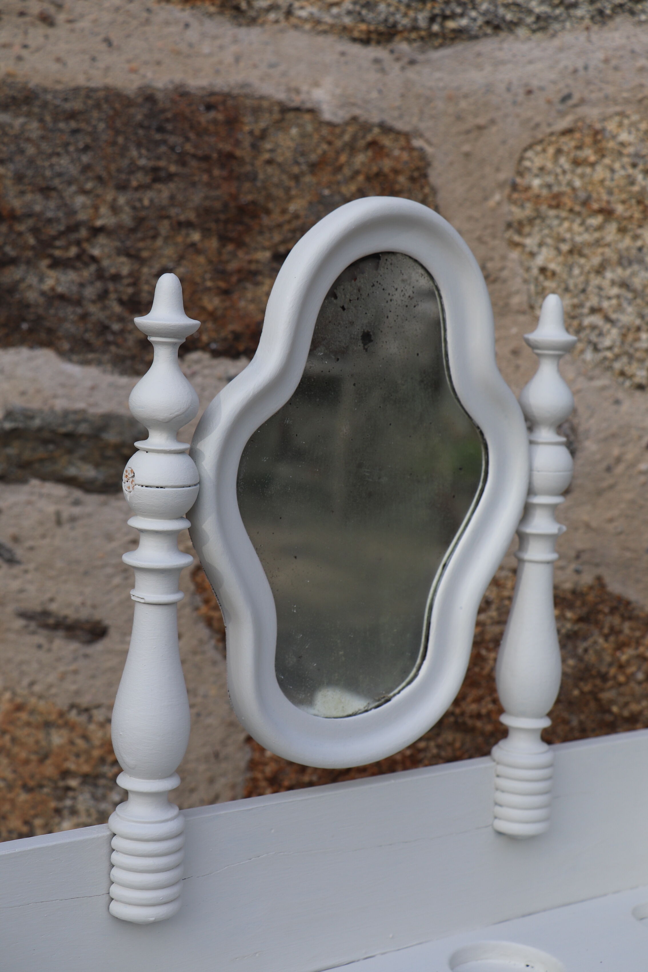 Children's-vintage toilet table