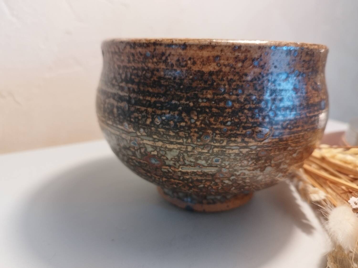 Pyrite sandstone vase pocket