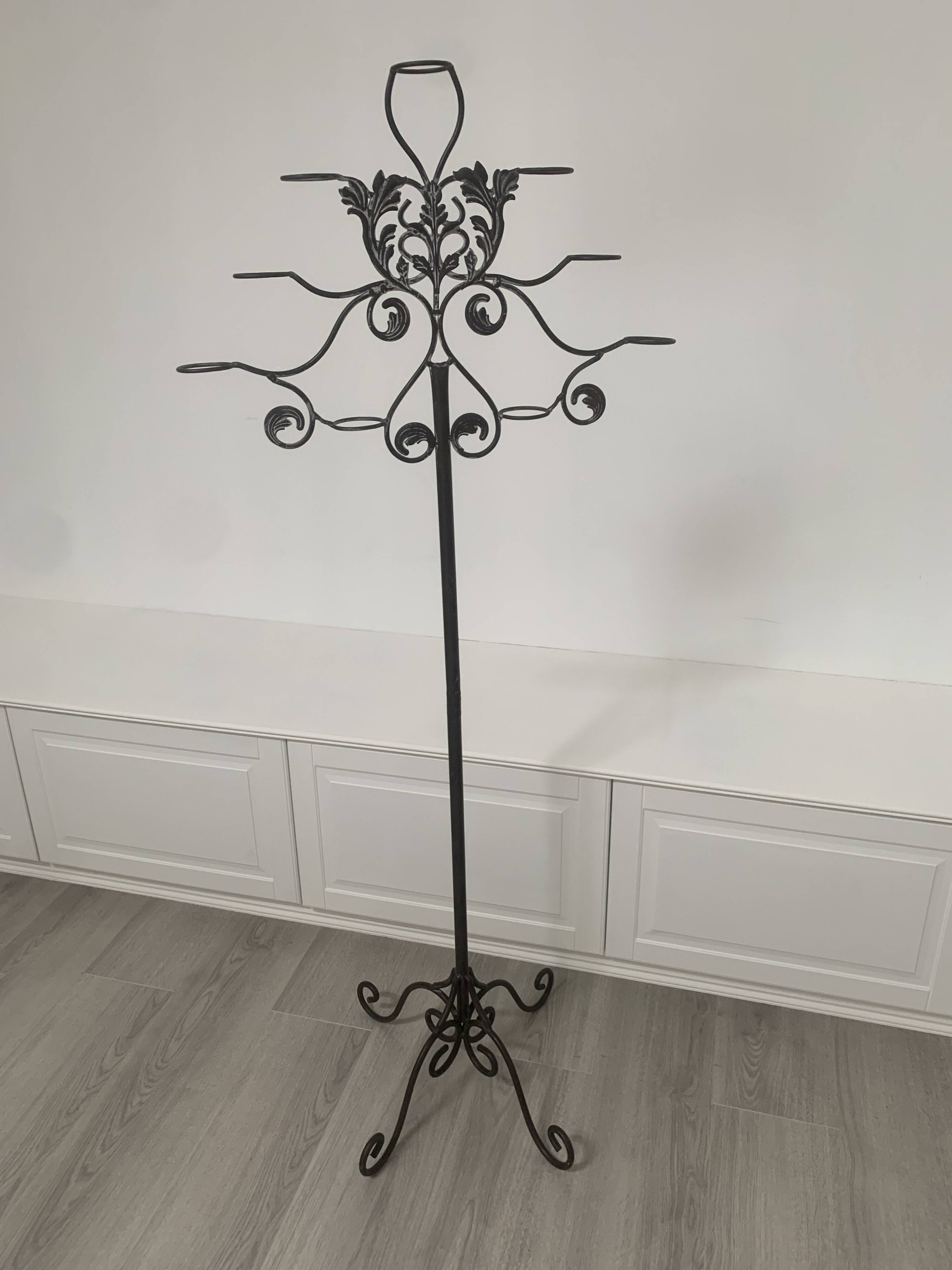 Large black wrought iron floor candelabrum (H150 cm) – Classic & Roman style