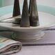 Coupe sur pied en porcelaine