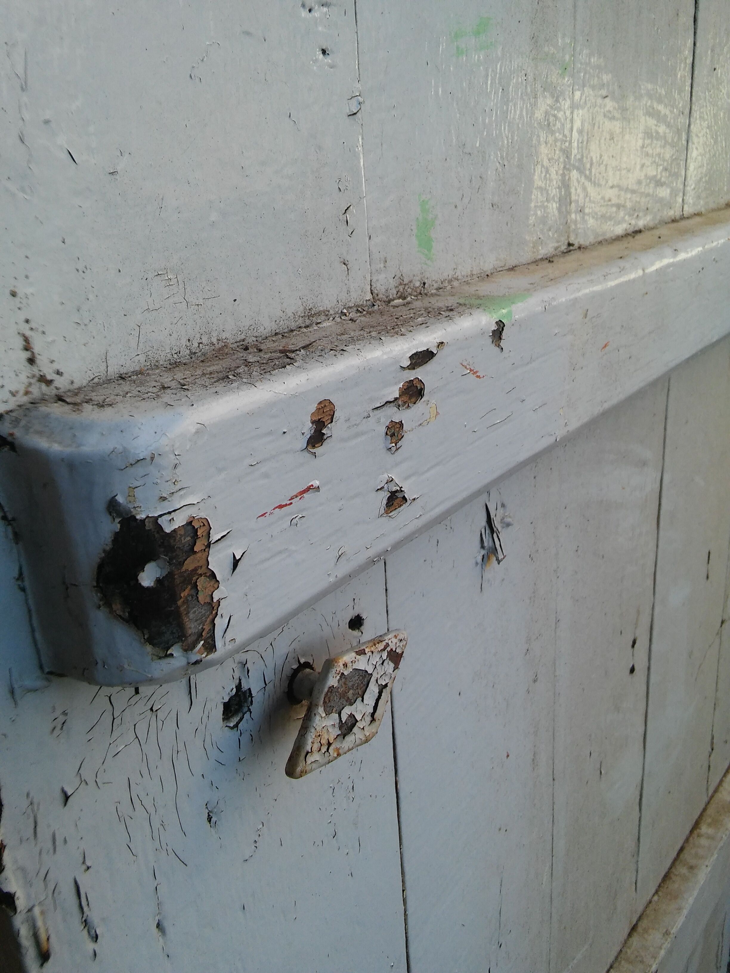 Door time white farm from the beginning of last century