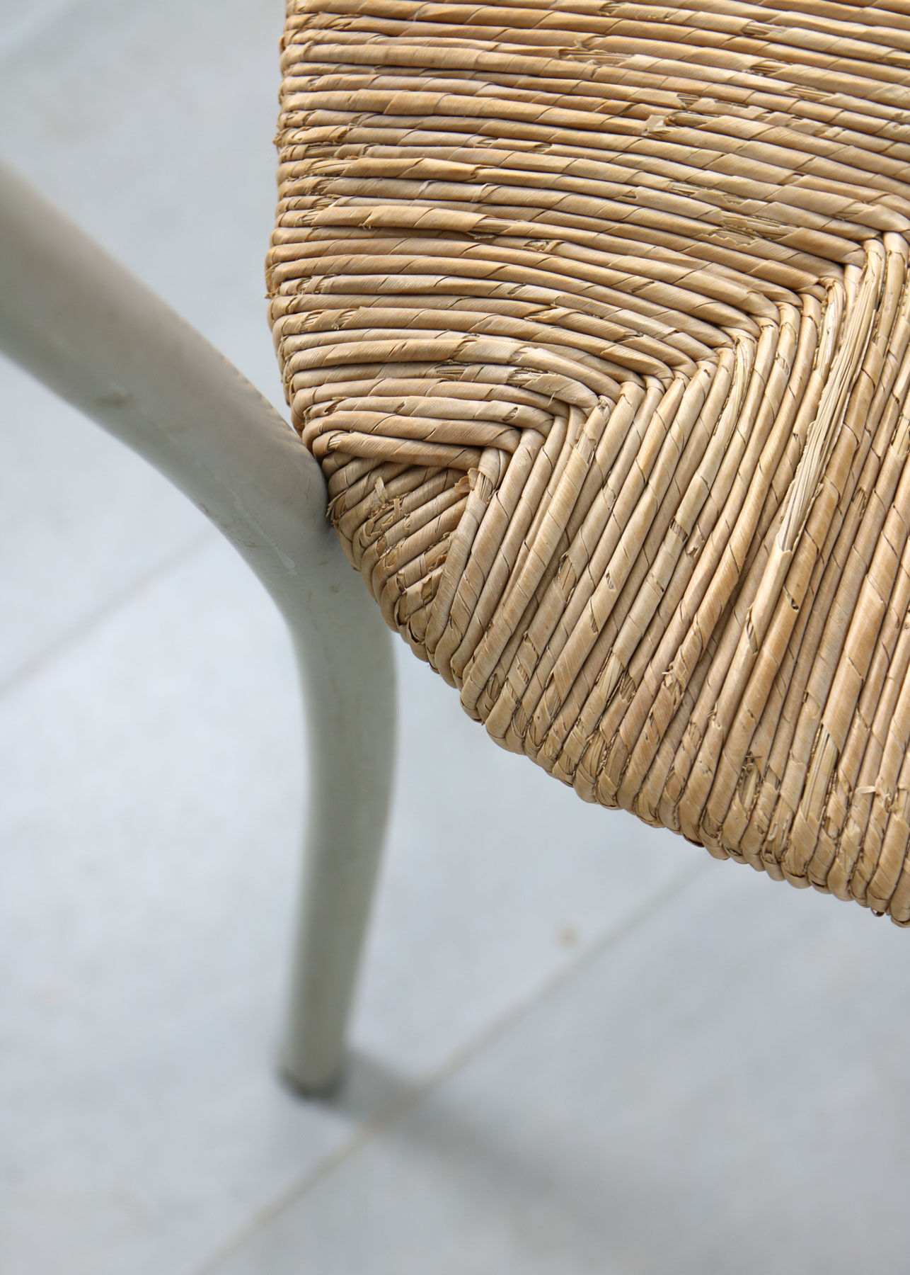 Vintage italian straw and metal chair