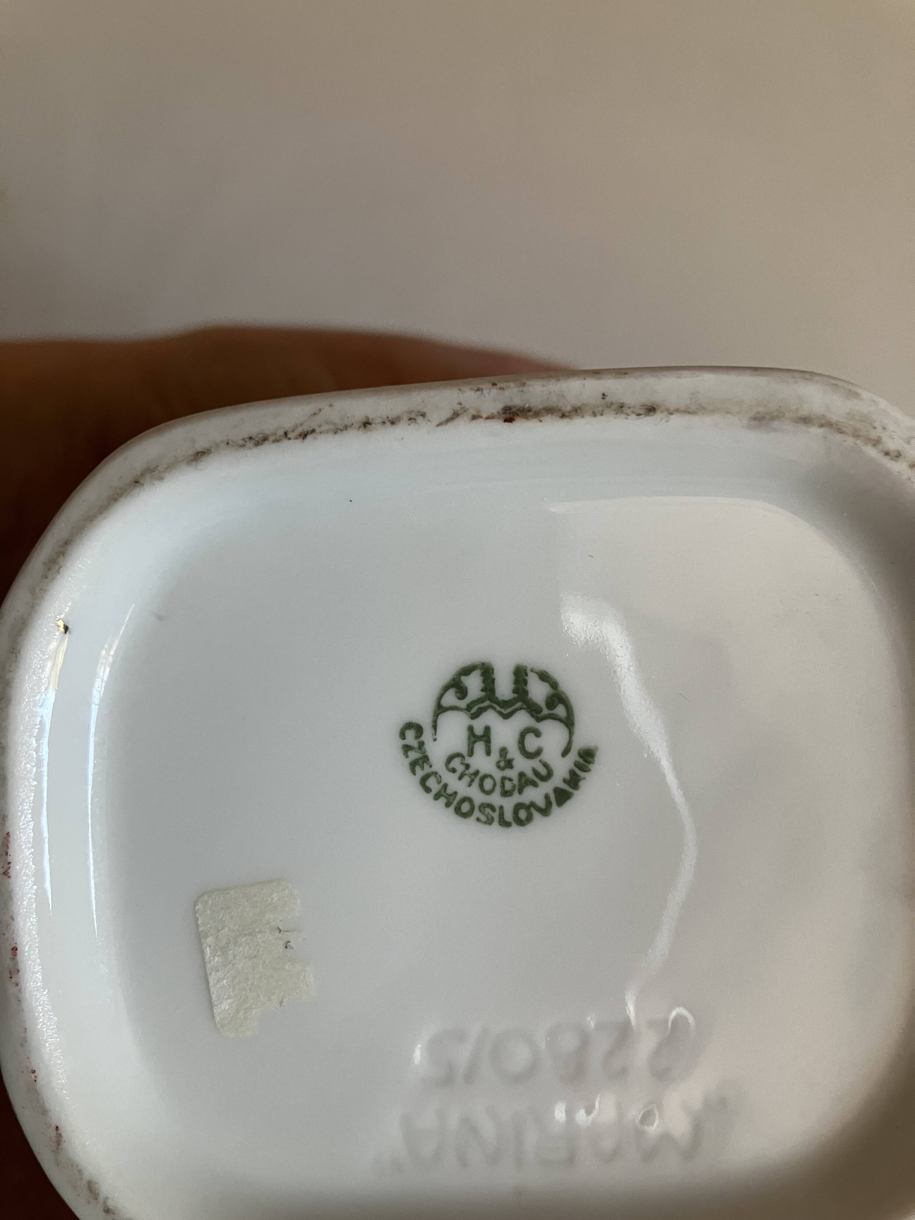 Art Deco porcelain coffee pot