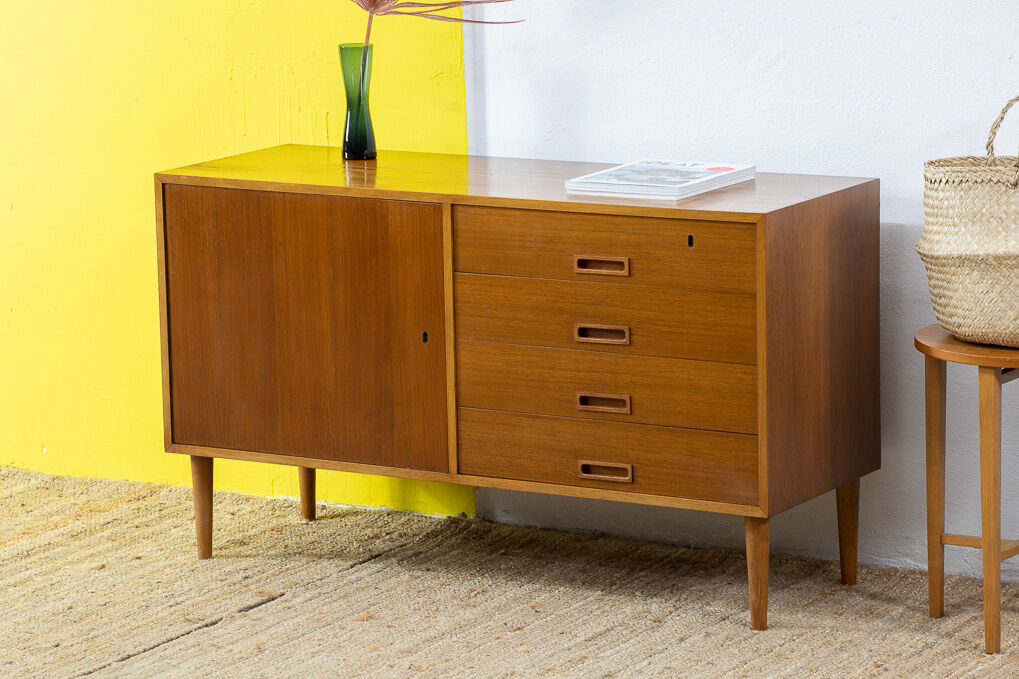 Vintage scandinavian buffet – 120 cm