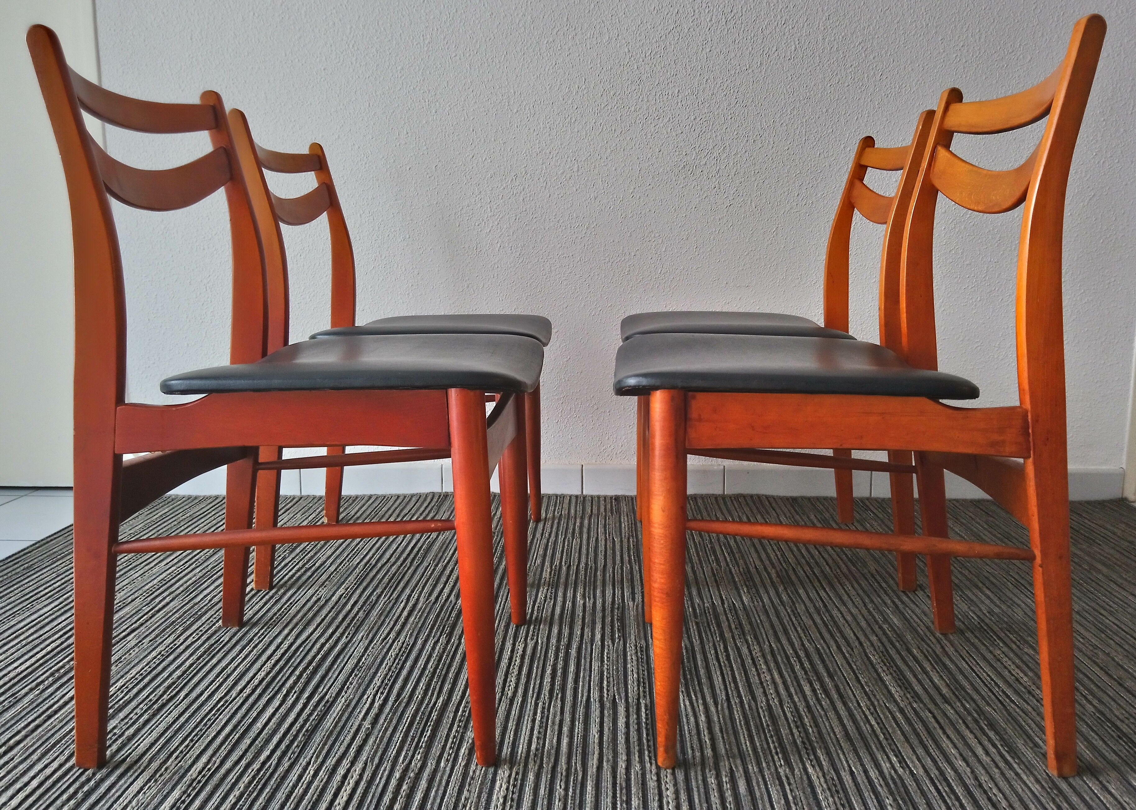Set of 4 chairs scandinavian 70s