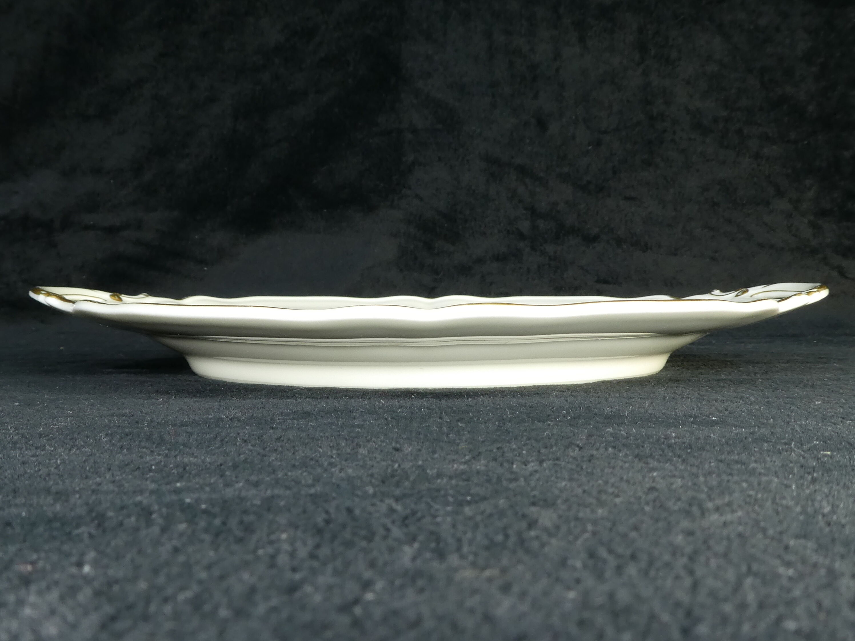 Porcelain pie service from Limoges Bernardaud model louis xv