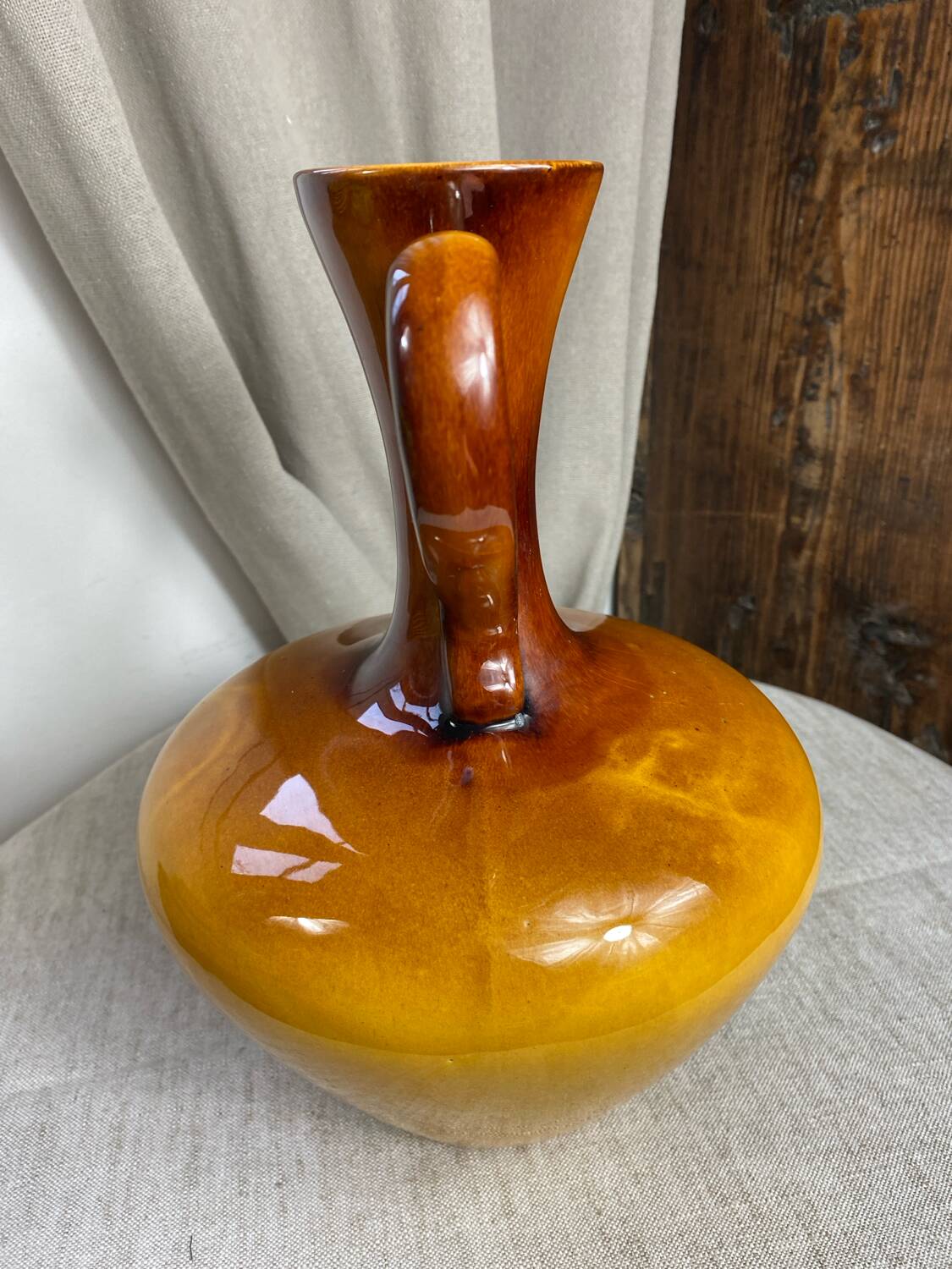 Amphora-type ceramic vase
