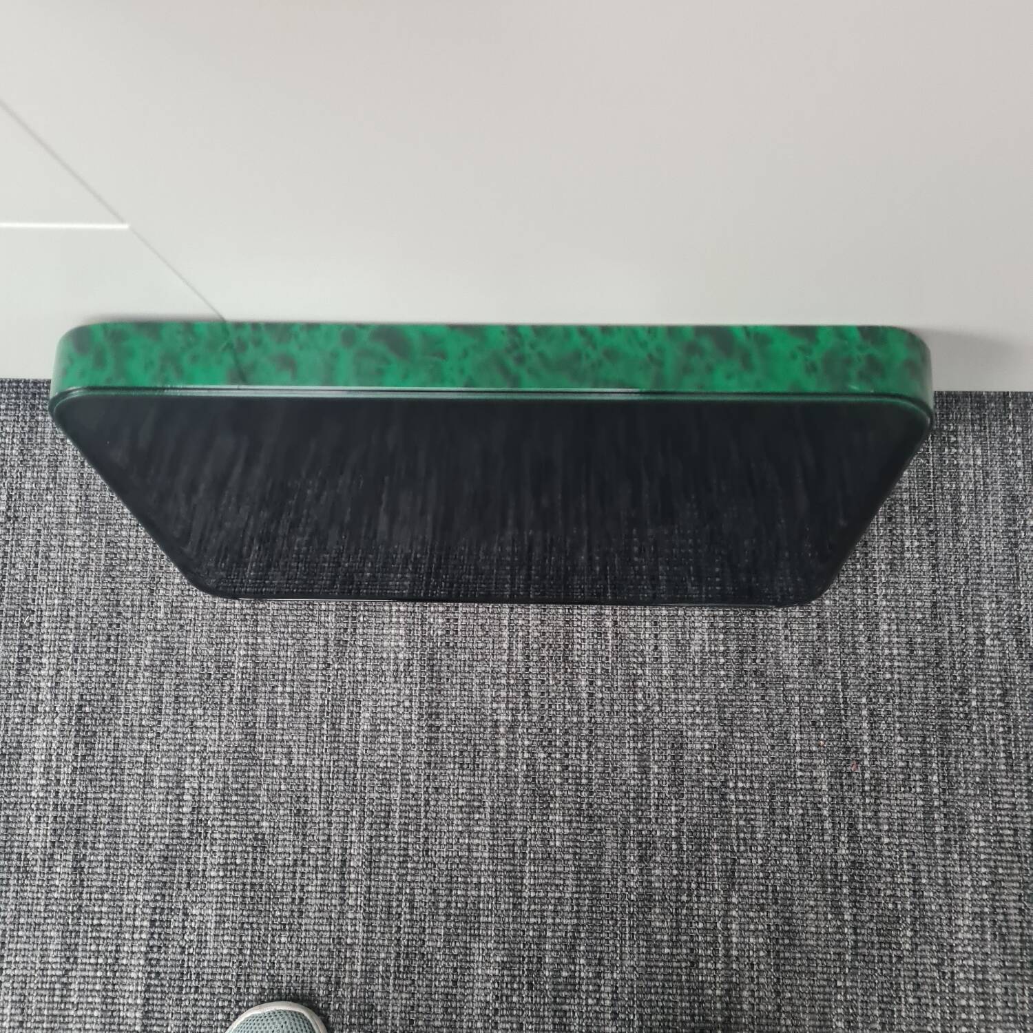 Rectangular lacquered wood tray