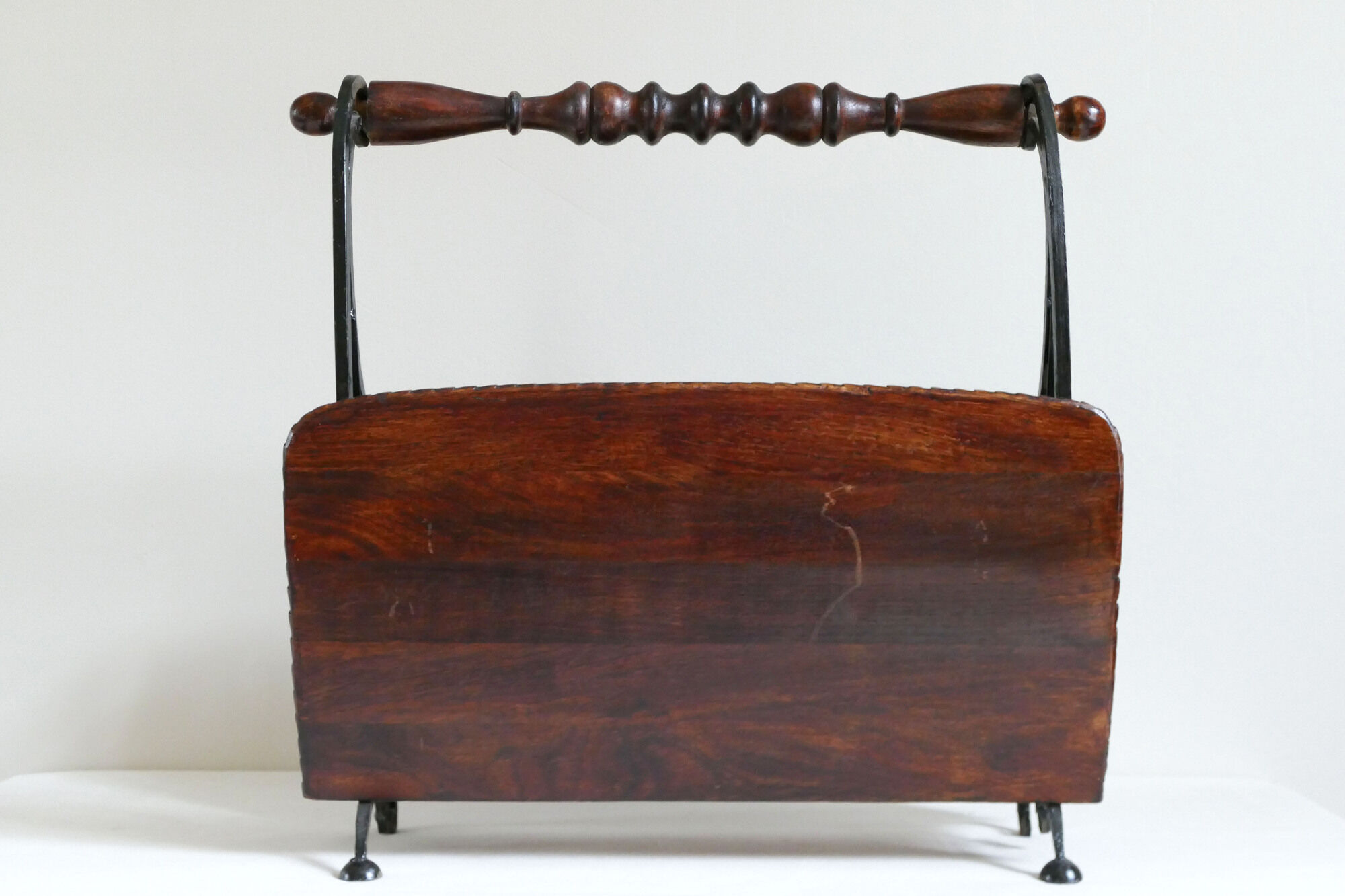 Porte revue ancien en bois chêne et métal