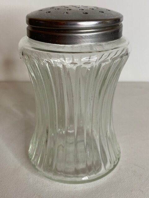BMF sugar sprinkler