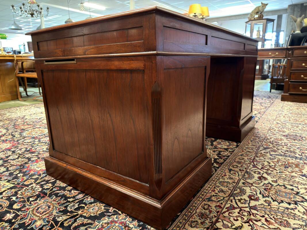 Classic English Globe Wernicke Desk