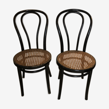 Ensemble de 2 chaises thonet cannée