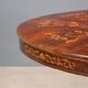 Table ancienne Charles X en acajou marqueté, Italie, XIXe siècle
