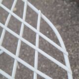 Diamond armchair by Harry Bertoia