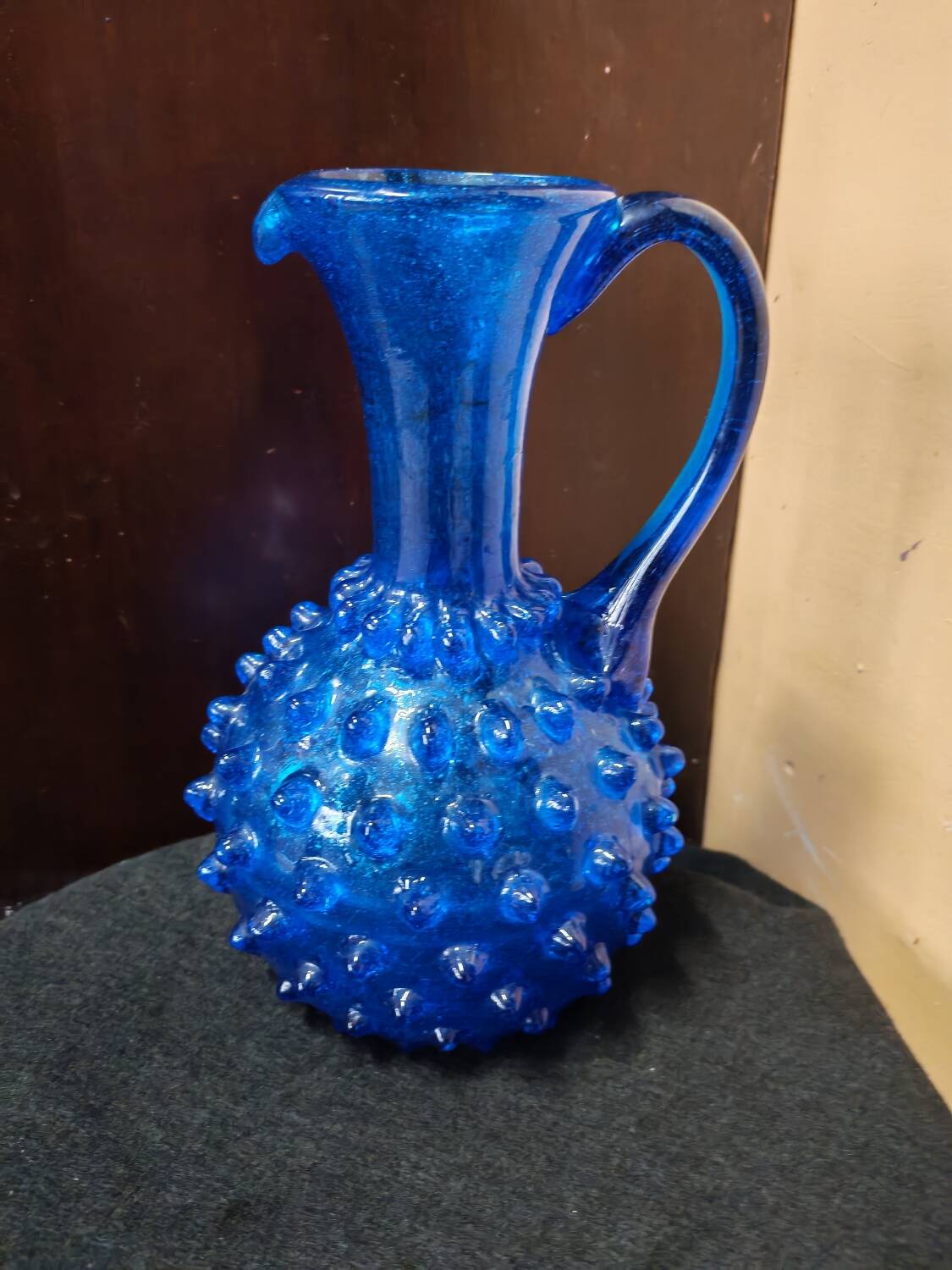 Cobalt blue vase pitcher Empolie in bubbled glass with dots.