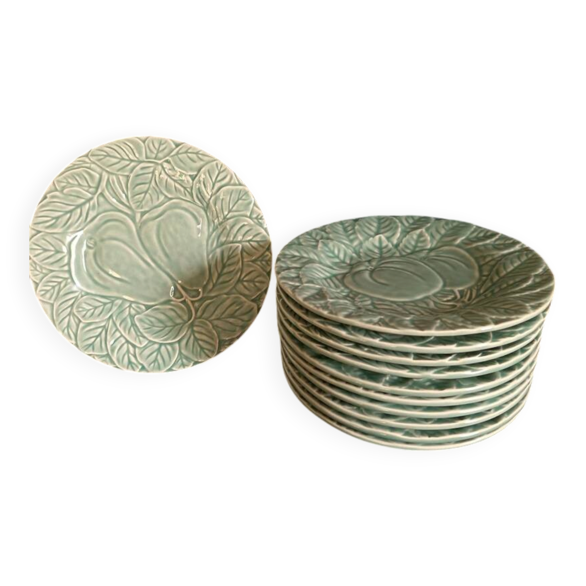 11 Bordallo Pinheiro plates