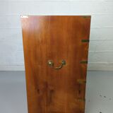 Commode marine secretary