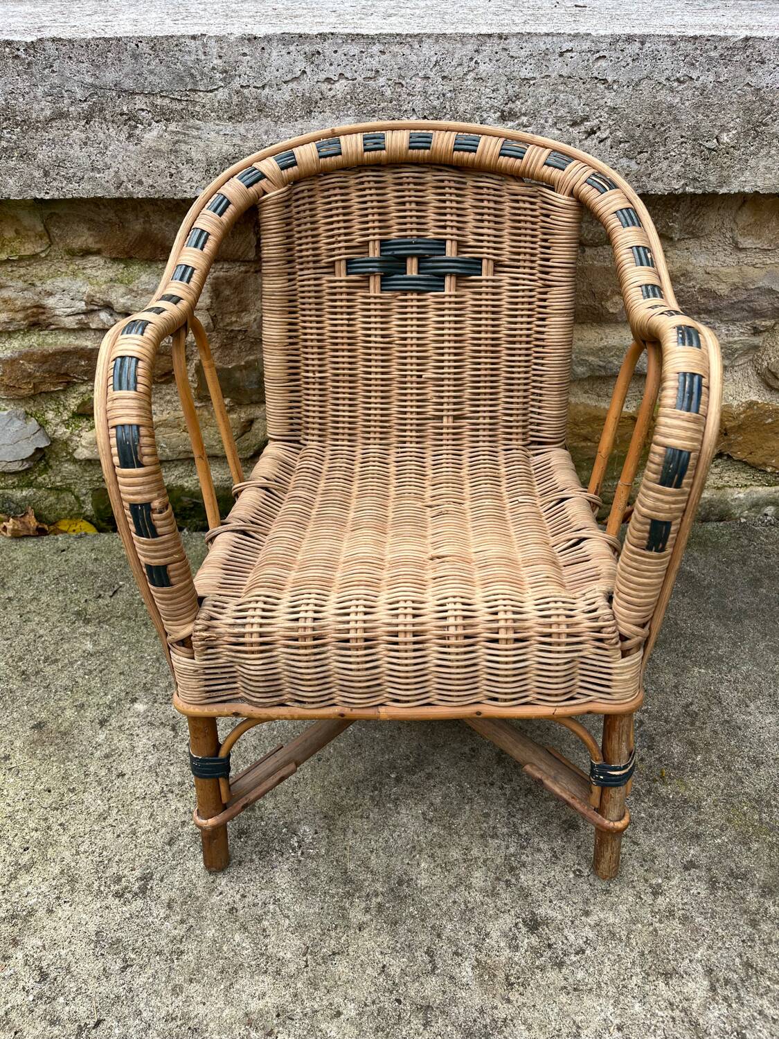 Fauteuil en rotin enfant vintage