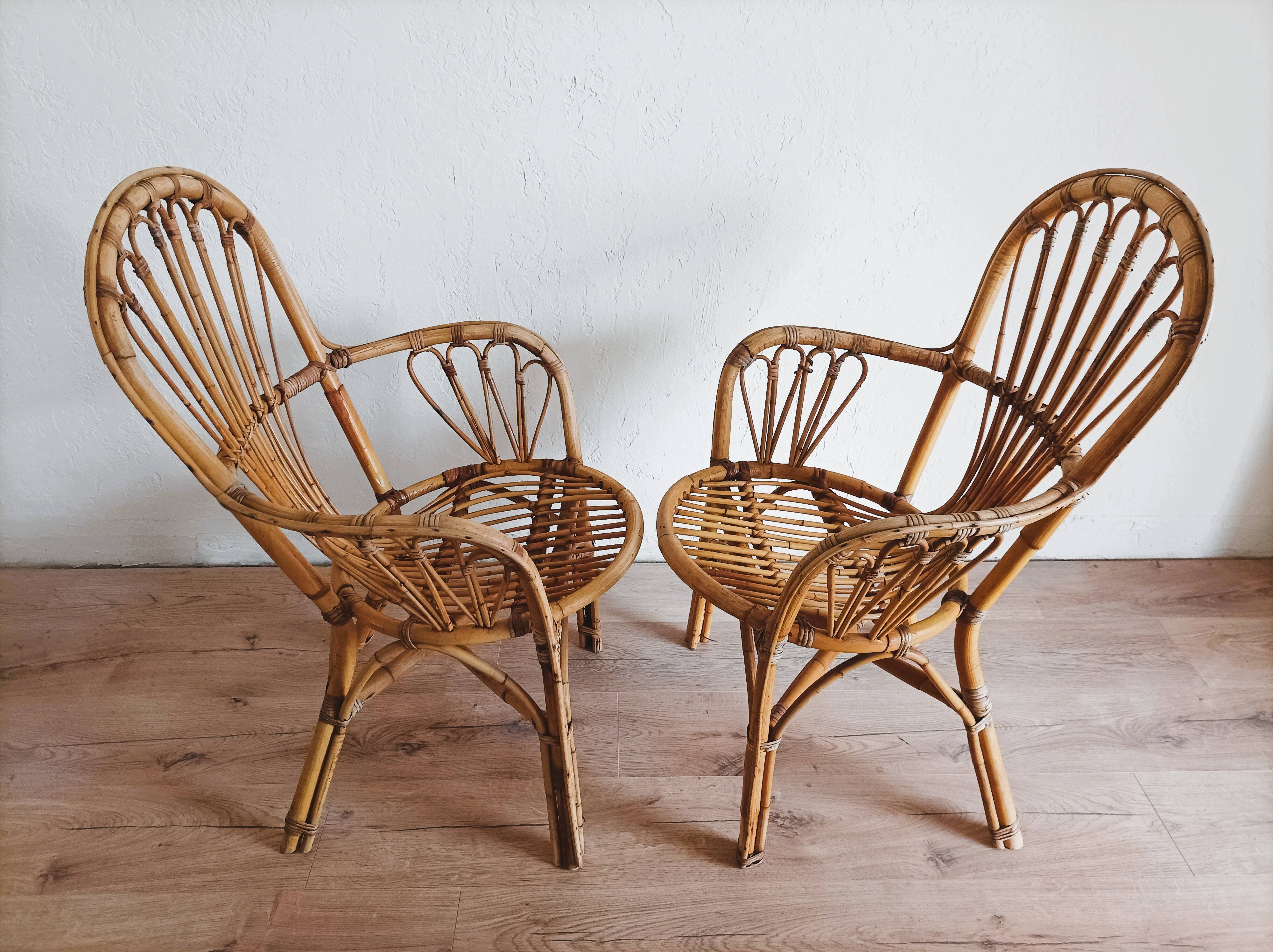 Rattan armchairs and table