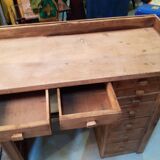 Watchmaker's workbench