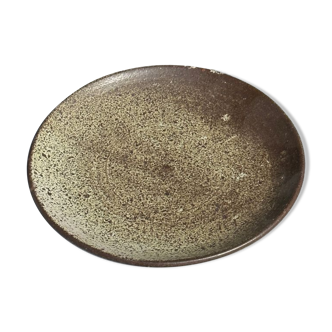 Indonesian green ceramic dish D:26.5