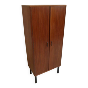 Cabinet à 2 portes des