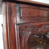 Window cap in elm magnifying glass