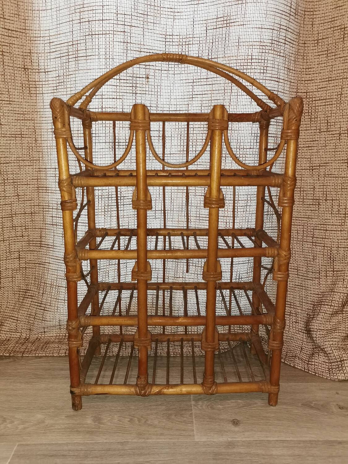 Wicker rattan shelf