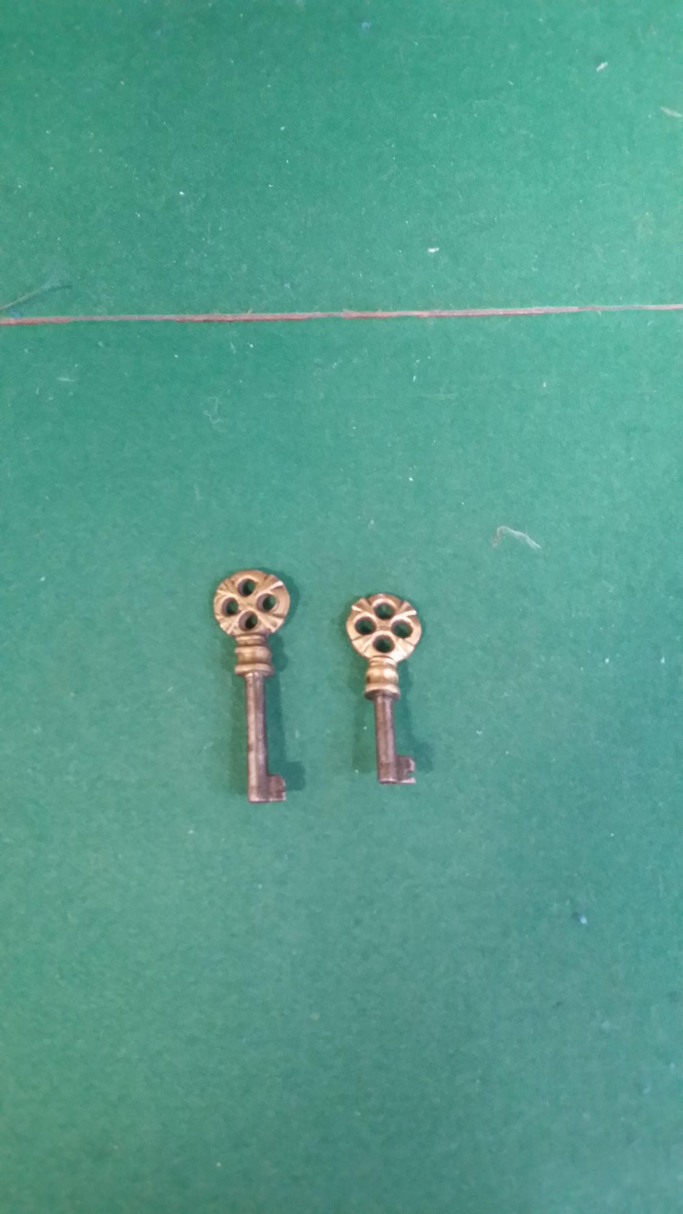 English office scriban