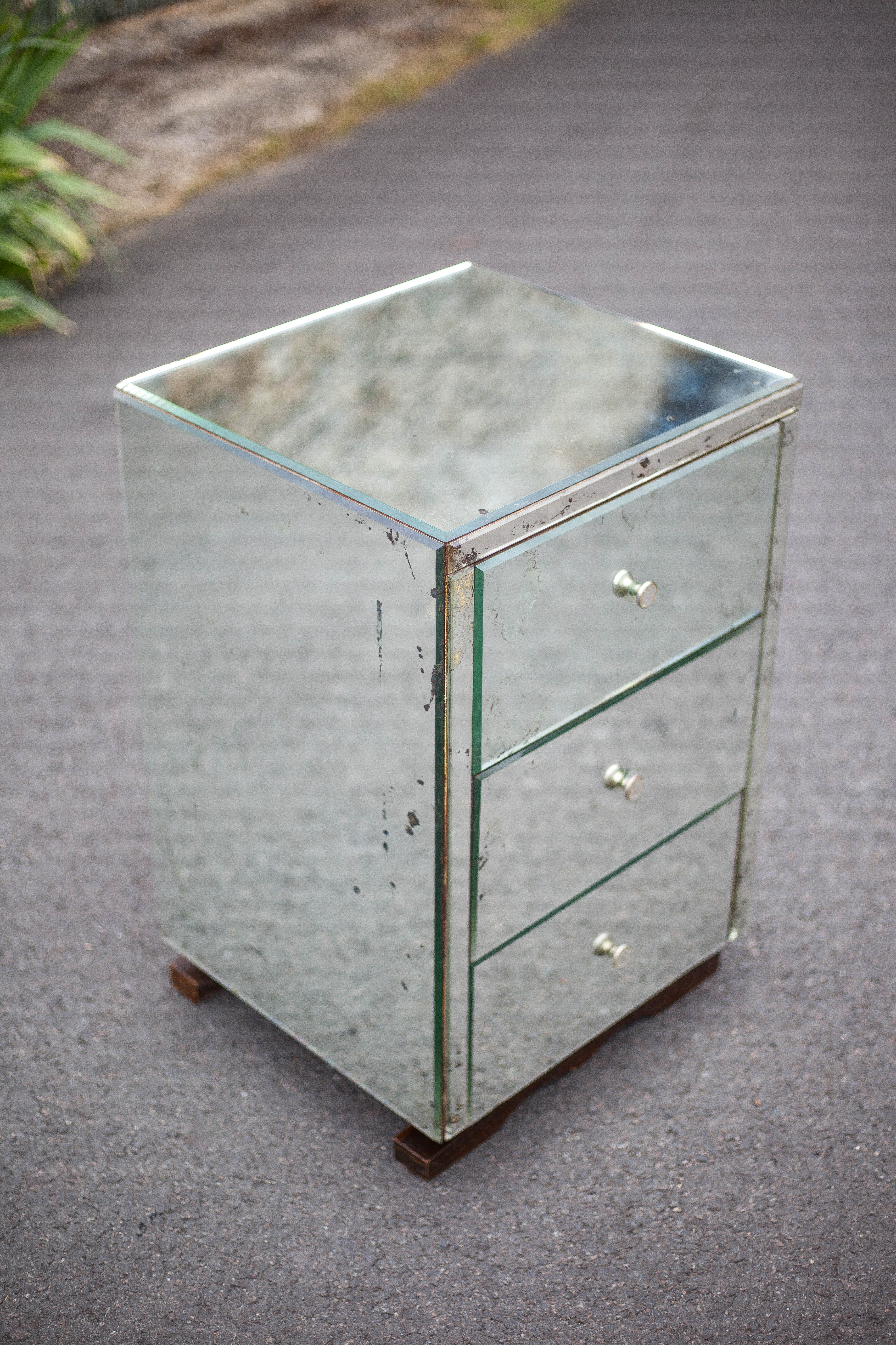 Art Deco mirror chest of drawer