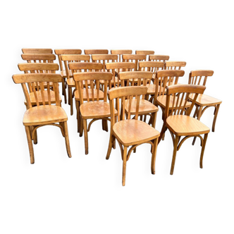Lot de 22 chaises bistrot