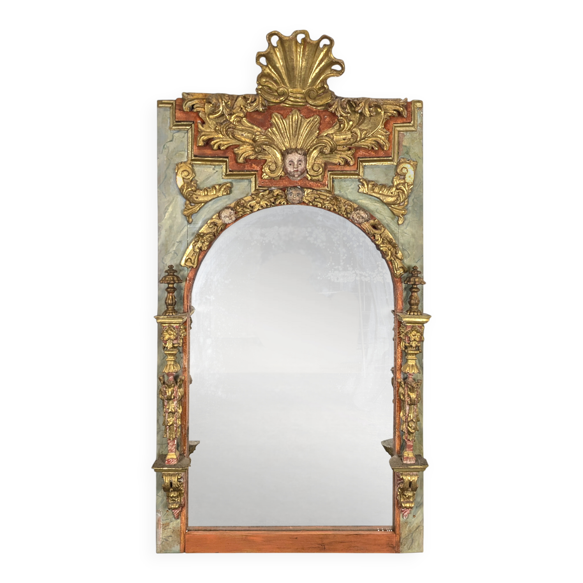 Large trumeau altarpiece composition of woodwork from the 18th century.