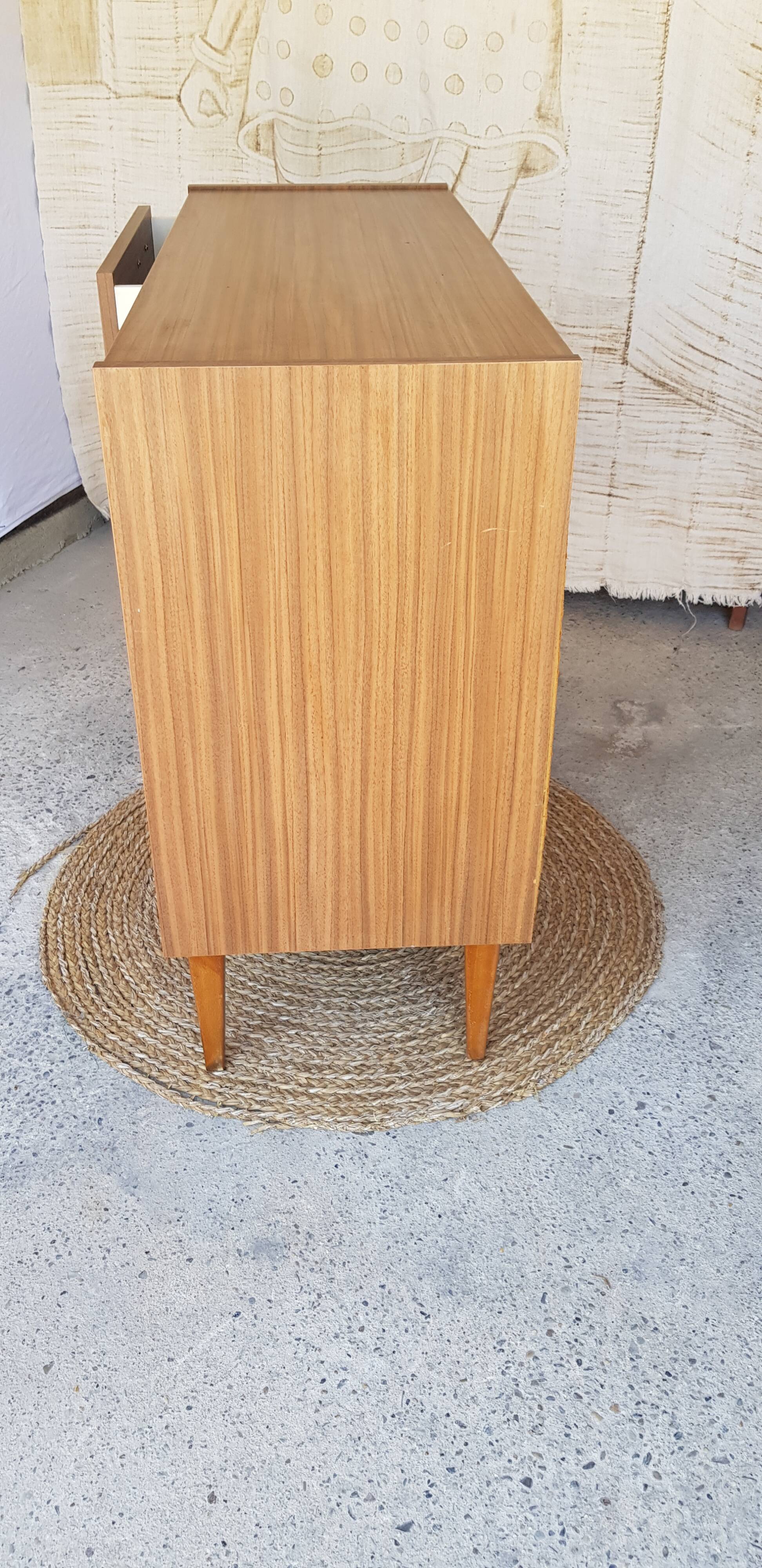 petite enfilade en formica