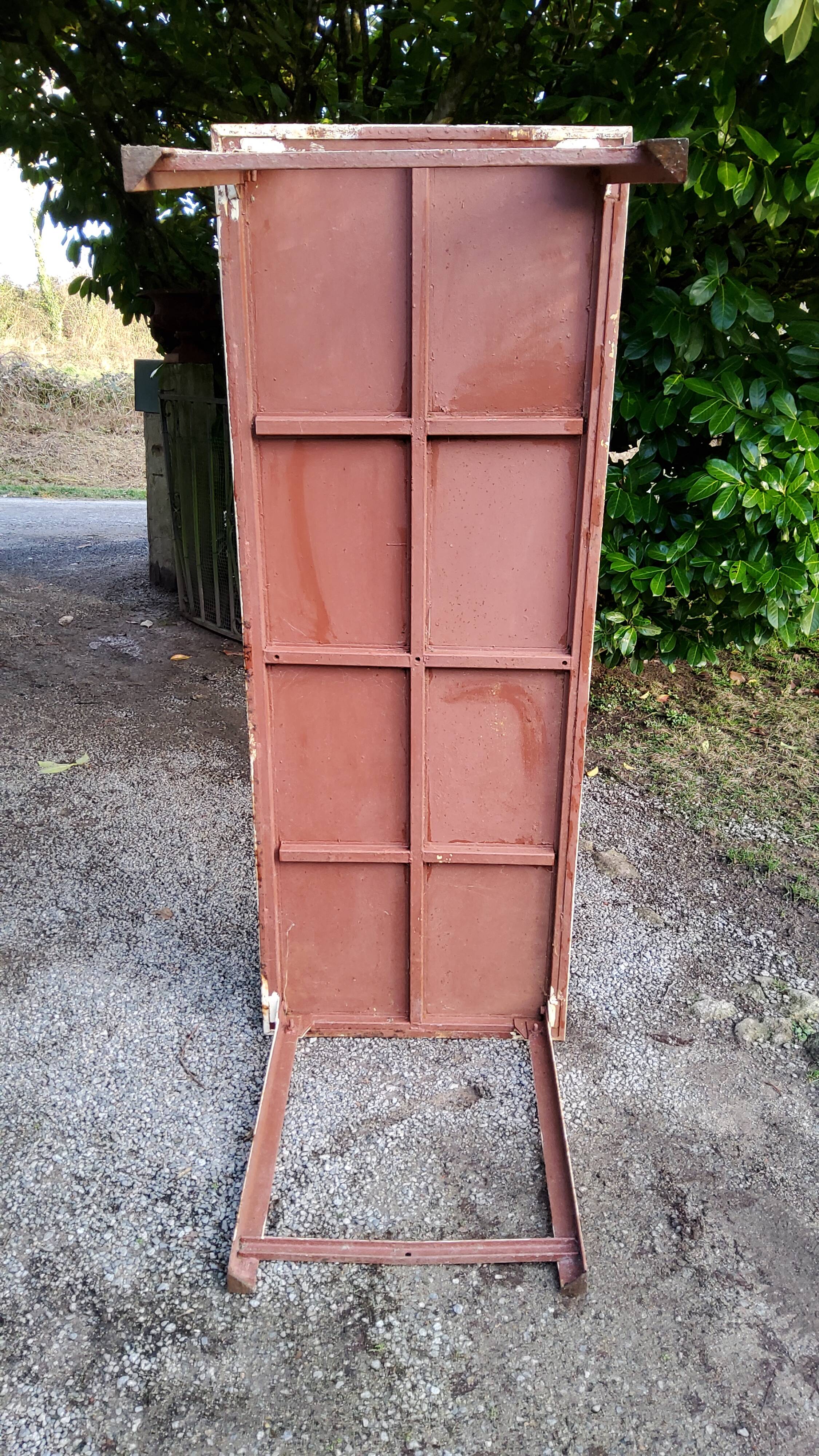 Industrial metal workshop table
