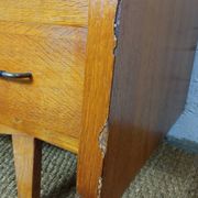 Commode années 50 60 quatre tiroirs pieds compas