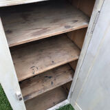 Vintage wooden jam putty color