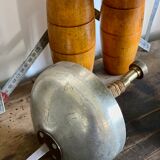 Old fencing mask set and its foil