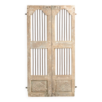 Sujasar - Porte indienne sculptée avec barreaux en fer n°8