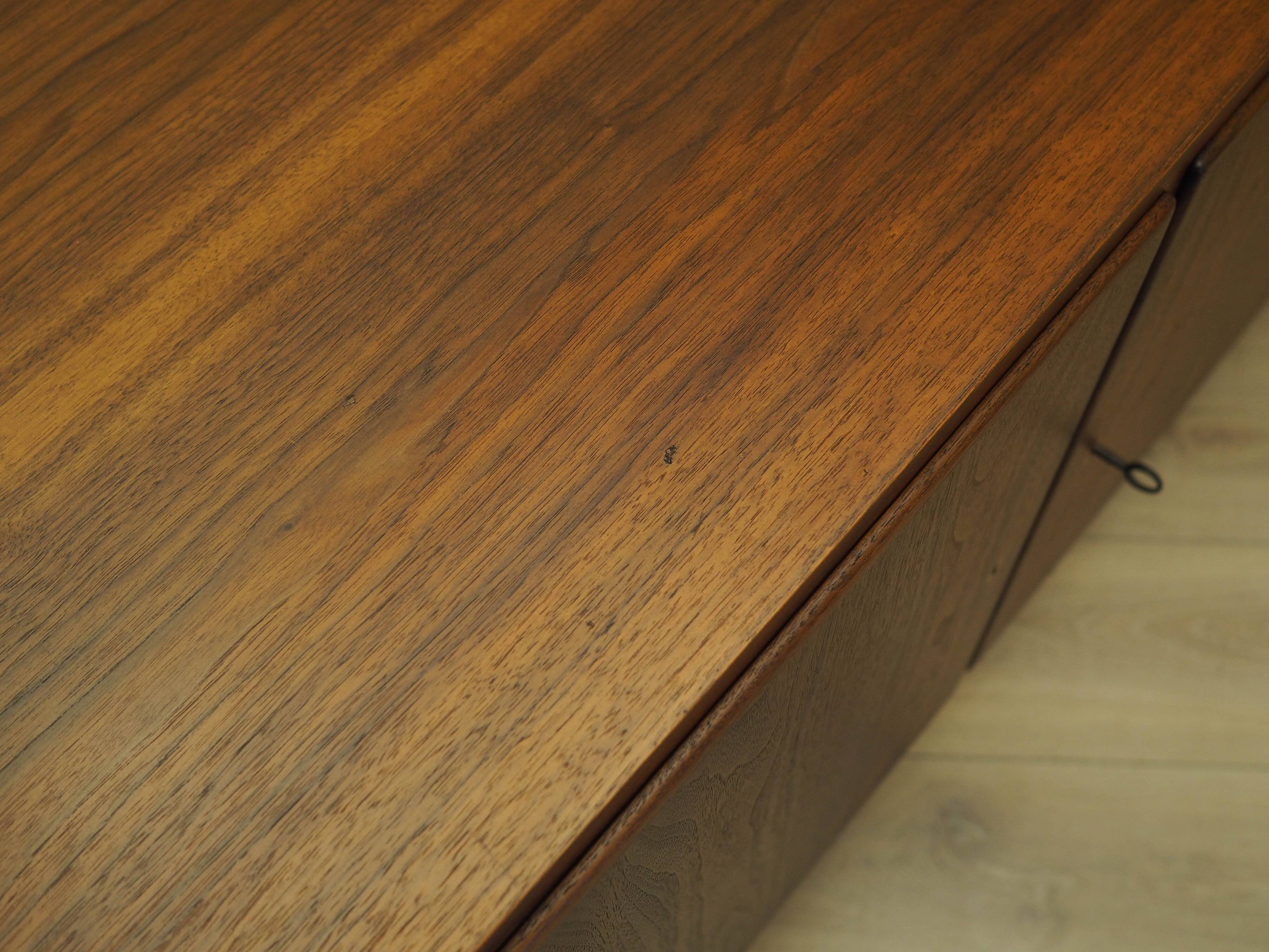 Walnut cabinet, Danish design, 1970s, designer: Carlo Jensen, manufacturer: