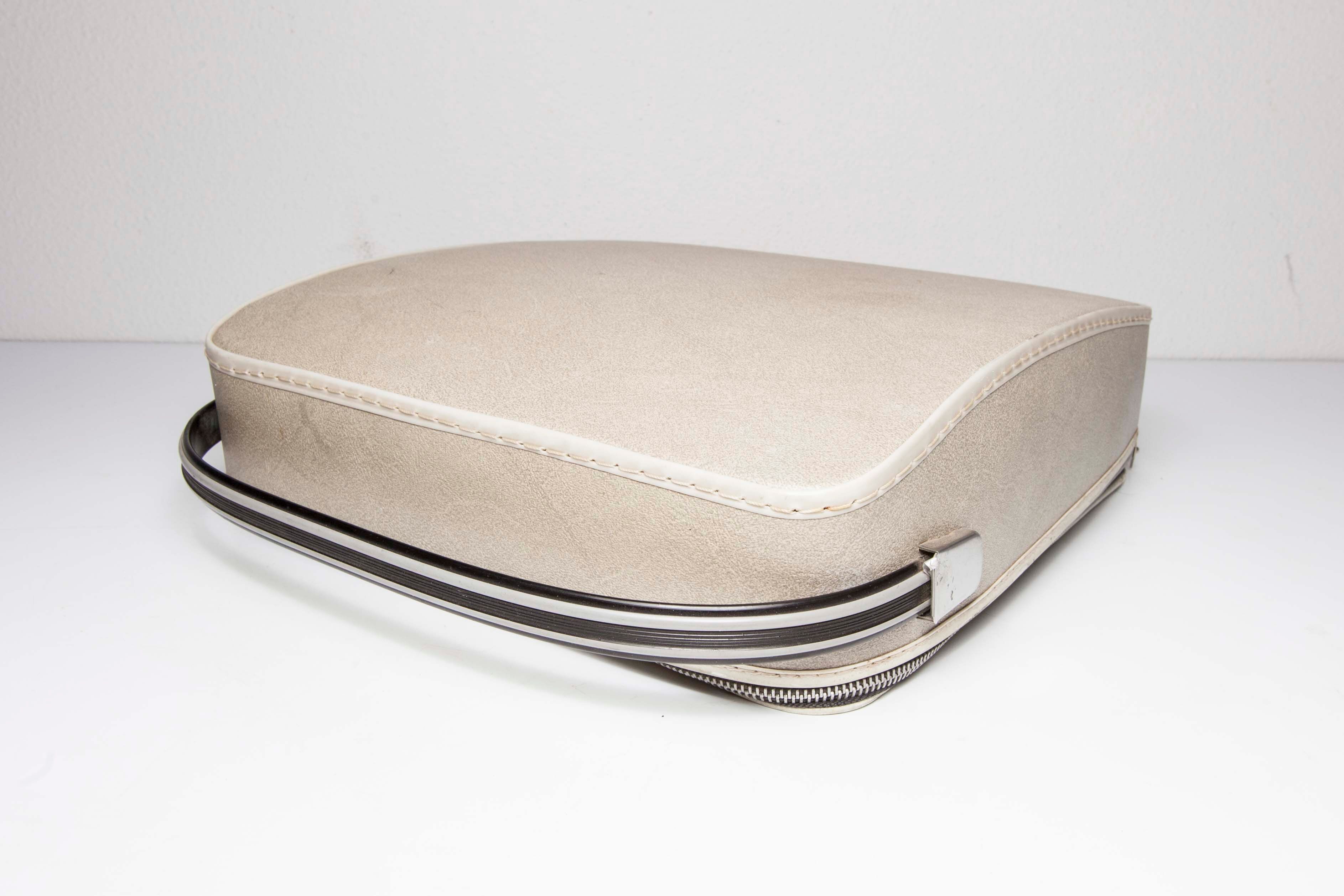 Brother Deluxe 1350 revised typewrite 1971