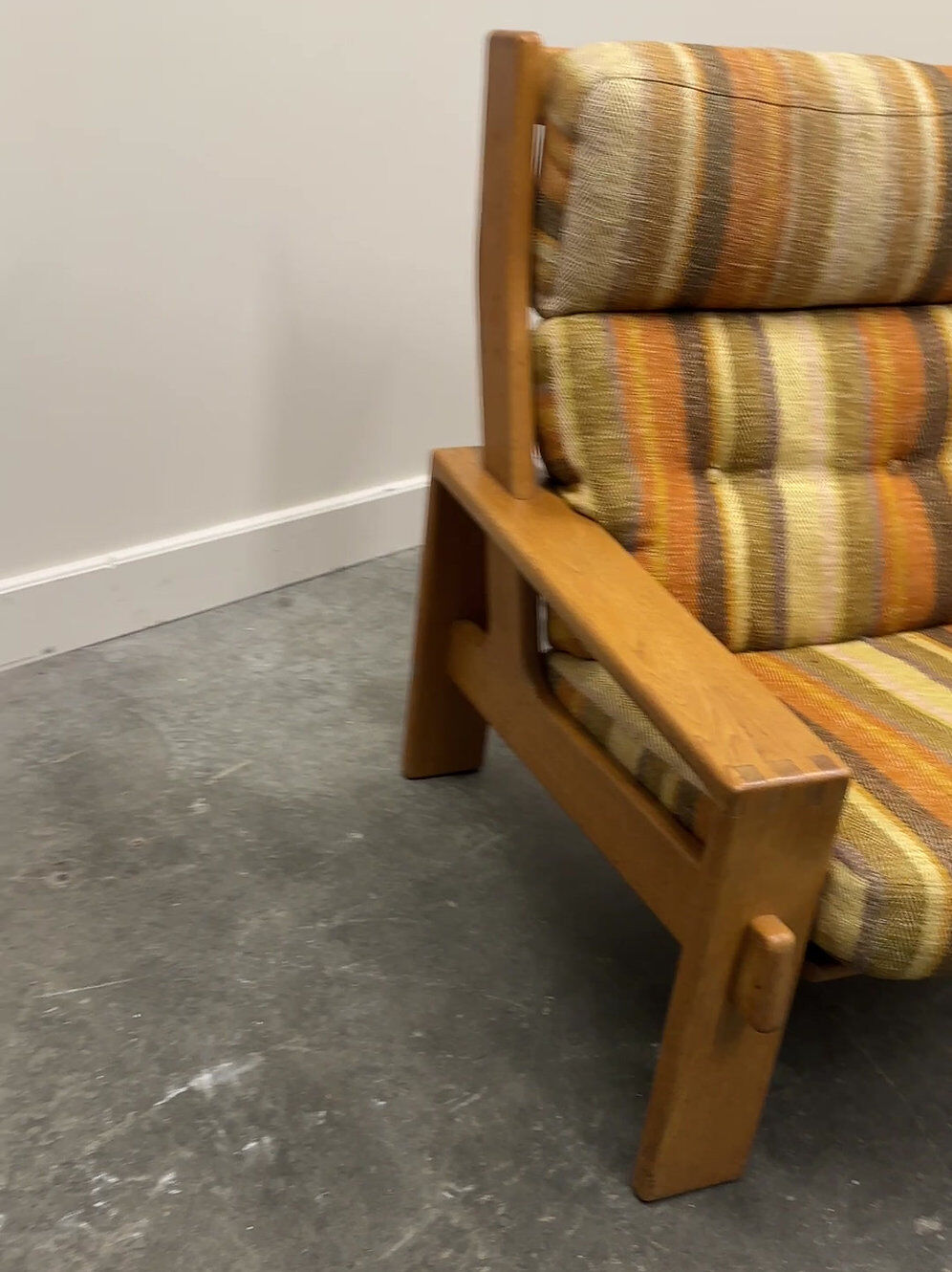 Vintage large elm wood lounge chair with original fabric, 1970s France