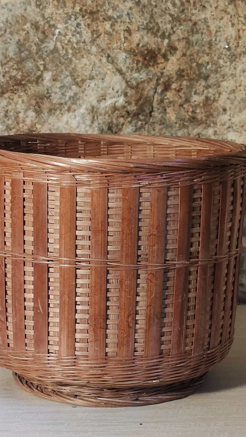 Rattan plant pot