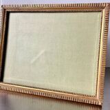 Cadre ancien en bois doré mesures 35,5 cm x 28,5 cm