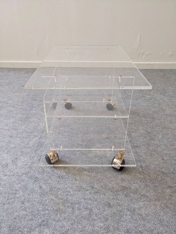 Table basse d'appoint à roulettes en plexiglas de David Lange, France 1970