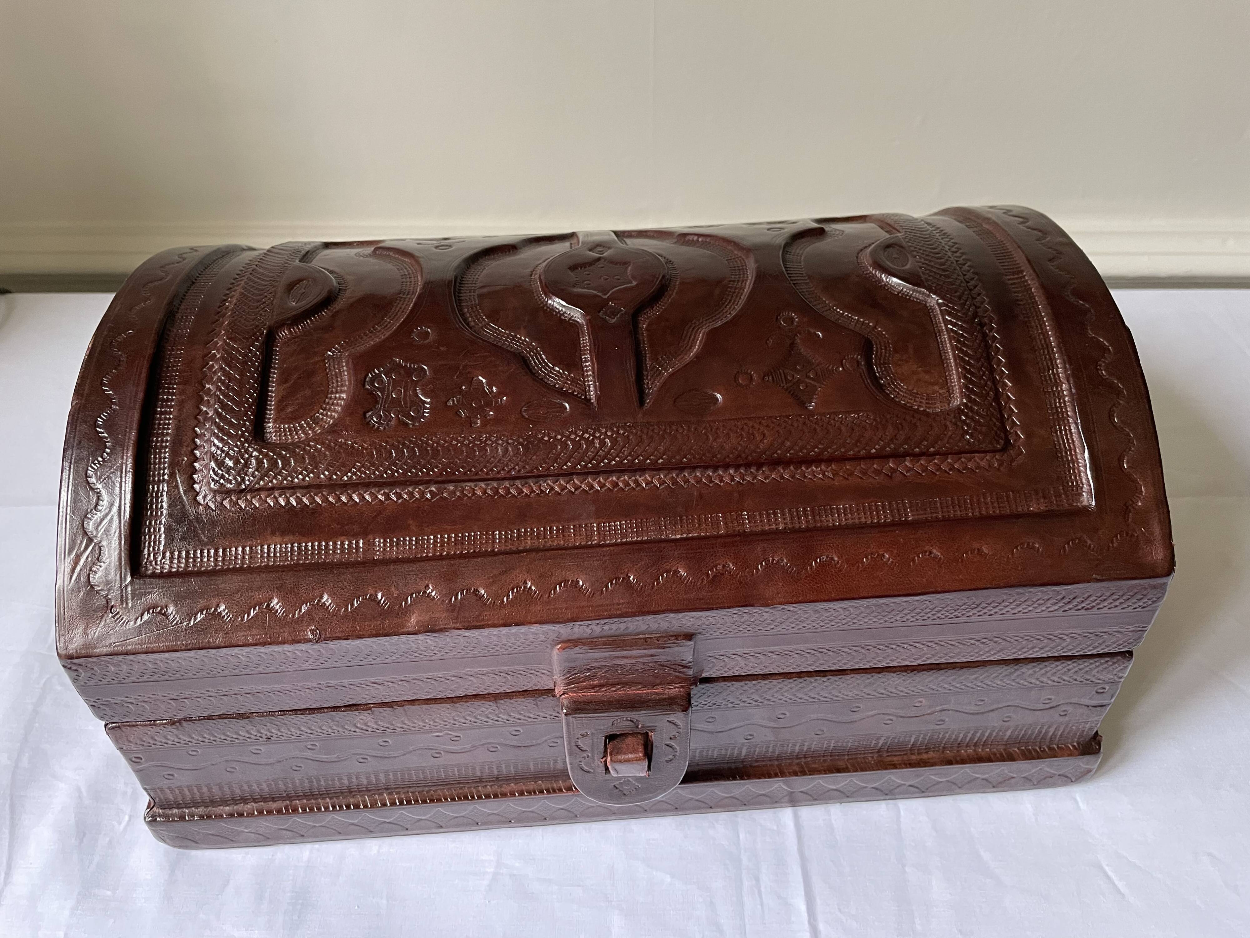 Coffret en cuir embossé Touareg