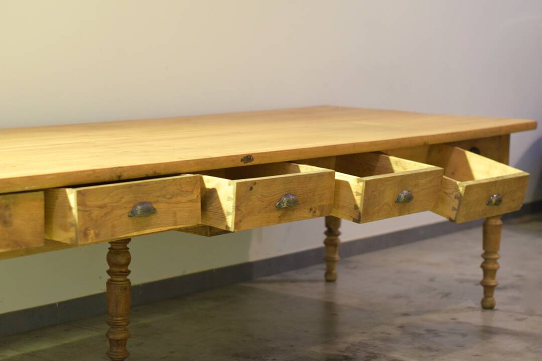 XXL oak trimmings table 1950