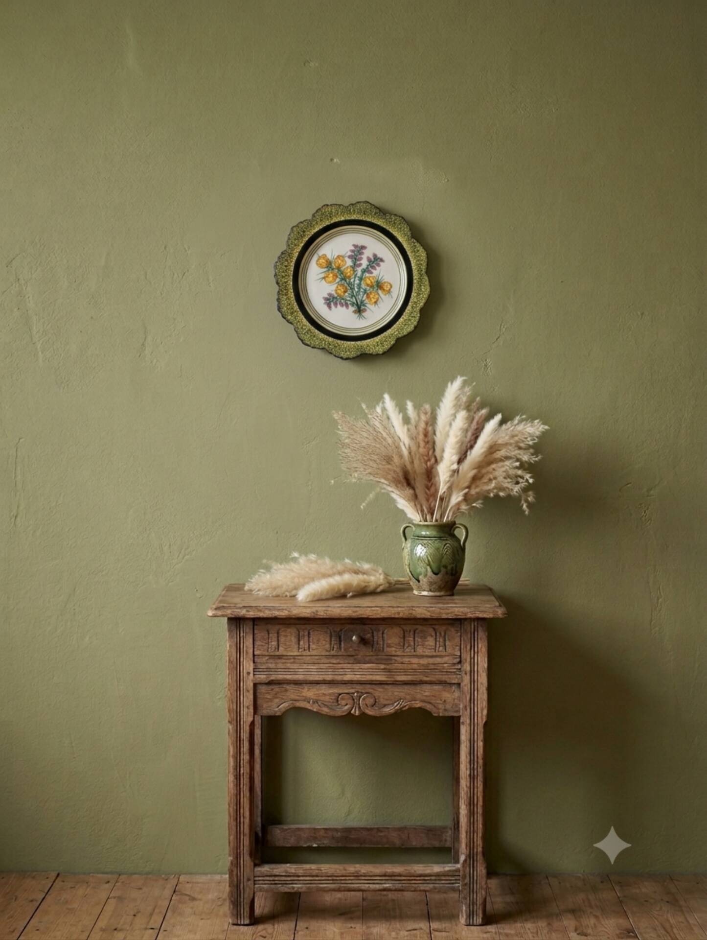 Henriot Quimper wall plate | gorse & heather flowers 1945/70