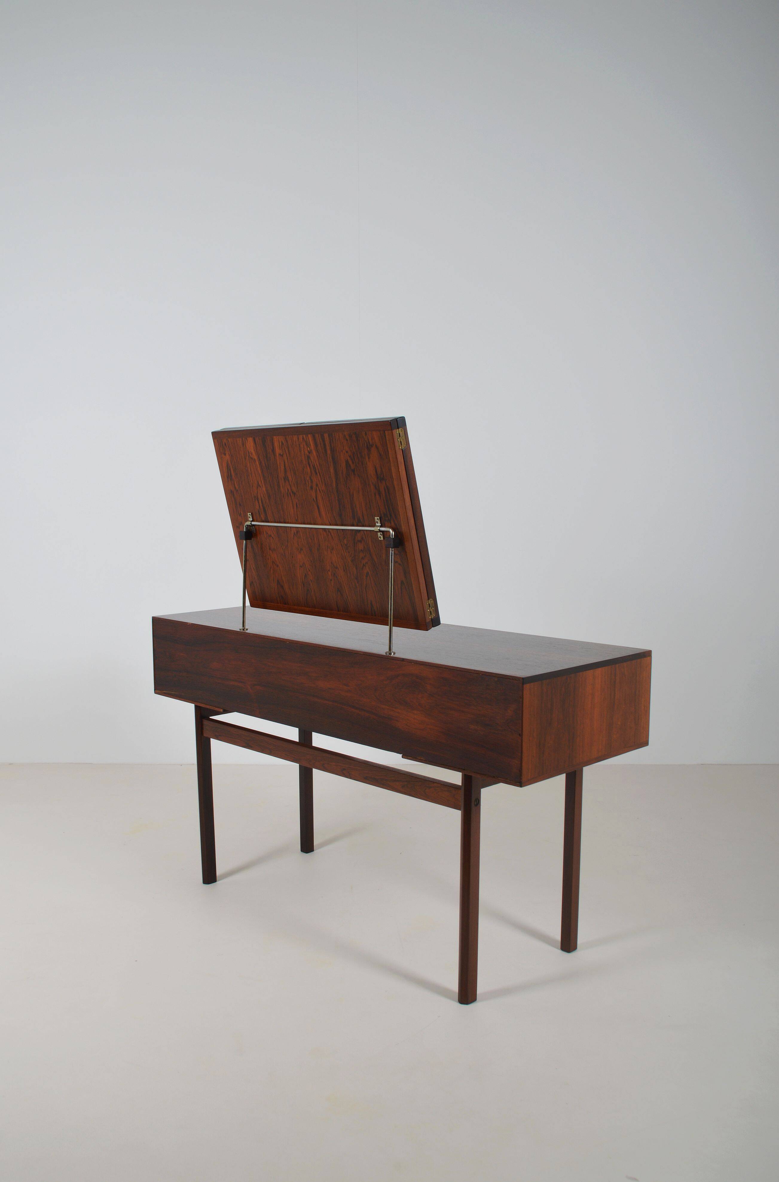 Danish dressing table in rosewood by Kai Kristiansen for Aksel Kjersgaard
