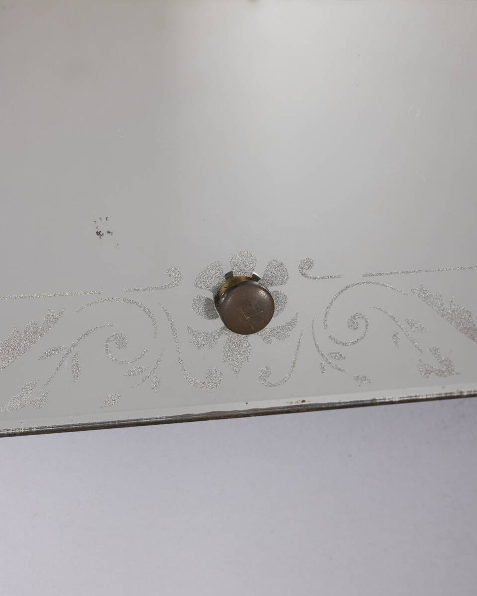 Vintage 1940s Italian design wall mirror with decorated glass