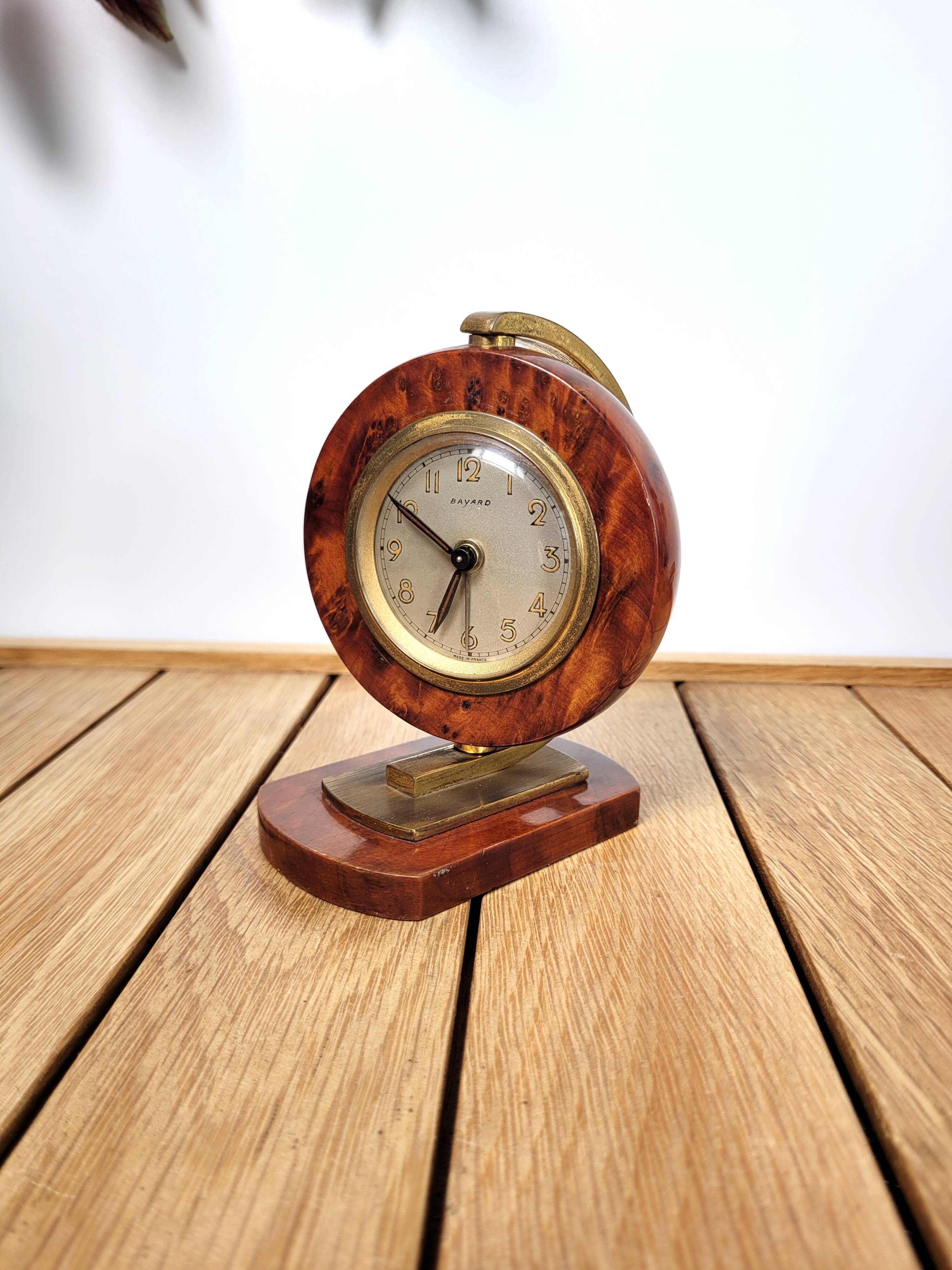 Alarm clock Bayard 1950 walnut and brass